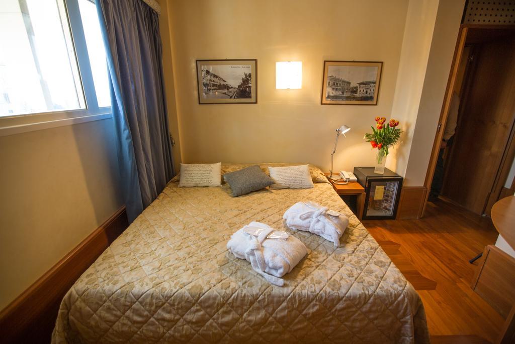Hotel Lombardia Monfalcone Exterior photo